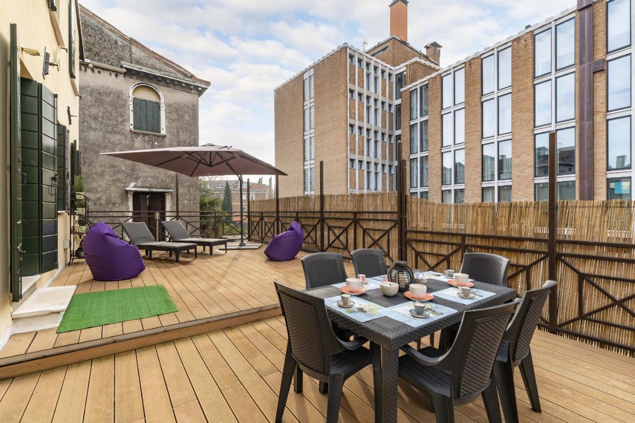 Tolentini Canal View & Terrace By Wonderful Italy Veneţia Exterior foto