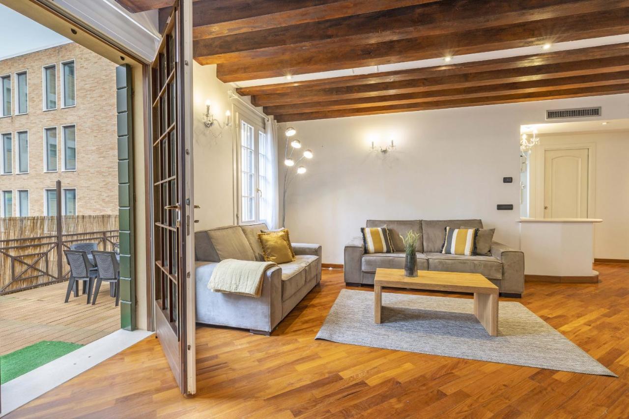 Tolentini Canal View & Terrace By Wonderful Italy Veneţia Exterior foto